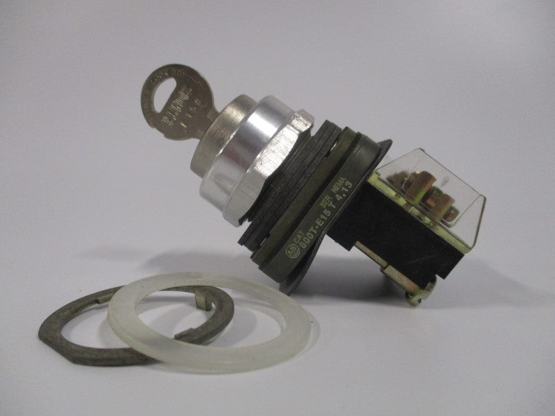 Allen Bradley via TCS 800TE15 Ser. T NSNP 800T E15