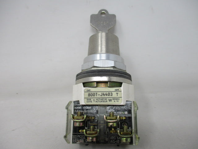 Allen Bradley via TCS via TCS 800TJ4403A Ser. T NSNP 800T J4403A