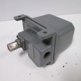 Square D 9012GFR3 NSNP * GENUINE * 9012 GFR3 Schneider Telemecanique