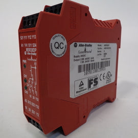 Allen Bradley via TCS 440RM23204 Ser. A NSFP (WH) 440R M23204