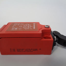 Allen Bradley via TCS 440PCHLB12E Ser. A NSFP (WH) 440P CHLB12E