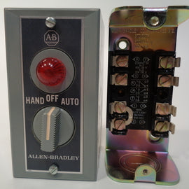 Allen Bradley via TCS 800SR3SXP Ser. M NSFP (WH) 800S R3SXP