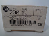 Allen Bradley via TCS 700HK32A244 Ser. A NSFP (GY/BL) 700 HK32A24 4