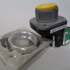 Allen Bradley via TCS 800TCA9D1 Ser. T NSFP (WH) 800TC A9D1