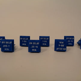 Allen Bradley via TCS 700RTAV Ser. A NSFP (BK/YL) 700 RTAV