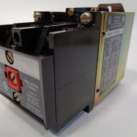 Allen Bradley via TCS 700DCP200Z1 Ser. A NSFP (BR/YL) 700DC P200Z1