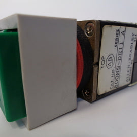 Allen Bradley via TCS 800MSDE11B Ser. A NSFP (BK/YL) 800MS DE11B