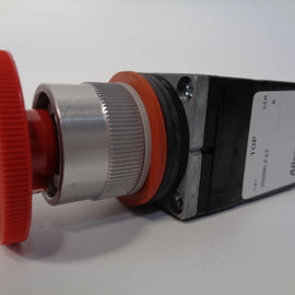 Allen Bradley via TCS 800MRFXT6 Ser. A NSFP (WH) 800MR FXT6