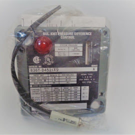 Allen Bradley via TCS 836TD452JN9 Ser. A NSFP (BK/YL) 836T D452JN9