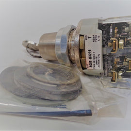 Allen Bradley via TCS 800TH3216A Ser. T NSFP (WH) 800T H3216A