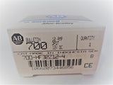 Allen Bradley via TCS 700HF32Z124 Ser. B NSFP (GY/BL) 700 HF32Z12 4