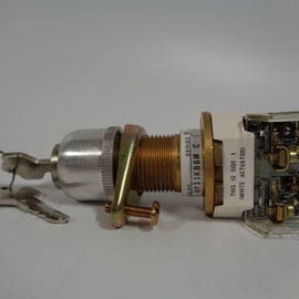 Allen Bradley via TCS 800HHP31KB6AXXX Ser. C NSFP (GY/BL) 800H HP31KB6AXXX