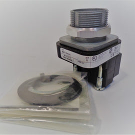 Allen Bradley via TCS 800TPN16 Ser. U NSFP (WH) 800T PN16