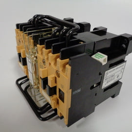 Allen Bradley via TCS 104A12NA3 Ser. B NSFP (BR/YL) 104 A12NA3