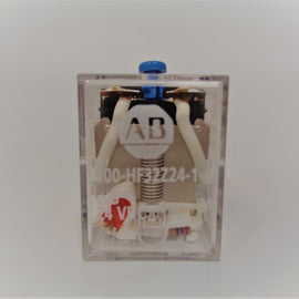 Allen Bradley via TCS 700HF32Z2414 Ser. B NSFP (WH) 700 HF32Z24 1 4