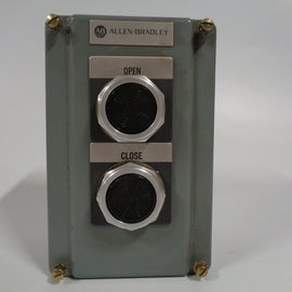 Allen Bradley via TCS 800T2TF Ser. T NSFP (BR/WH) 800T 2TF