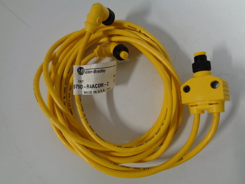 Allen Bradley via TCS 879DR4ACDM0M3 Ser. A NSNP 879D R4ACDM0 M3