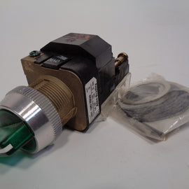 Allen Bradley via TCS 800T16HG17KB6AA Ser. U NSFP (WH)