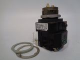 Allen Bradley via TCS 800T26JX2KC1AX Ser. U NSFP (GY/BL) 800T 26JX2KC1AX