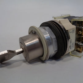 Allen Bradley via TCS 800TH42B Ser. T NSFP (GY/BL) 800T H42B