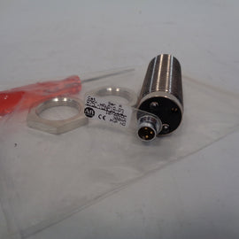 Allen Bradley via TCS 875CM5NP18P3 Ser. A NSFP (WH) 875C M5NP18 P3