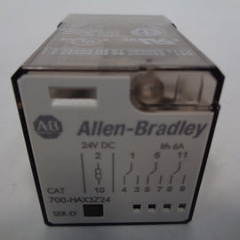 Allen Bradley via TCS 700HAX3Z24 Ser. D NSFP (WH) 700 HAX3Z24