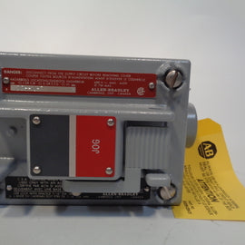 Allen Bradley via TCS 800H1HJ7 Ser. X NSFP (BR/WH) 800H 1HJ7