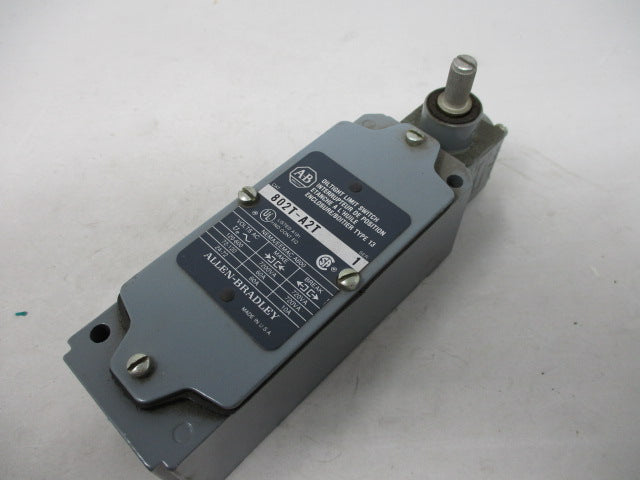 Allen Bradley via TCS 802TA2T Ser. 1 NSNP 802T A2T