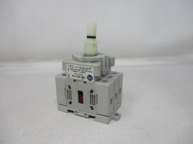 Allen Bradley via TCS 194EA321753 Ser. B NSNP 194E A32 1753