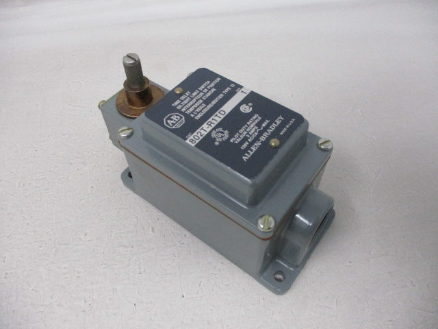 Allen Bradley via TCS 802TR2TD Ser. 1 NSNP  802T R2TD