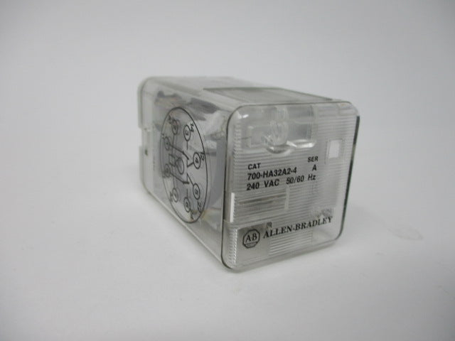 Allen Bradley via TCS 700HA32A24 Ser. A NSNP 700 HA32A24