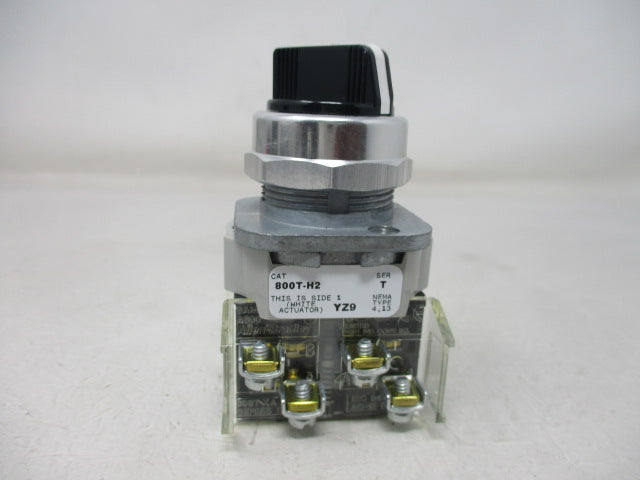 Allen Bradley via TCS 800TH2B Ser. T NSNP 800T H2B