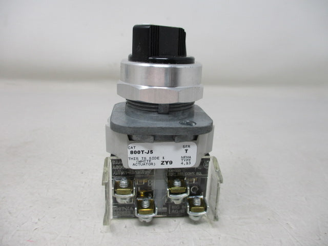 Allen Bradley via TCS 800TJ5B Ser. T NSNP 800T J5B