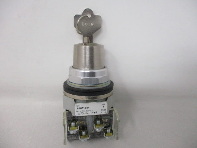 Allen Bradley via TCS 800TJ44A Ser. T NSNP 800T J44A