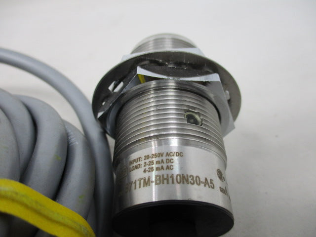 Allen Bradley via TCS 871TMBH10N30A5 Ser. A NSNP 871TM BH10N30 A5