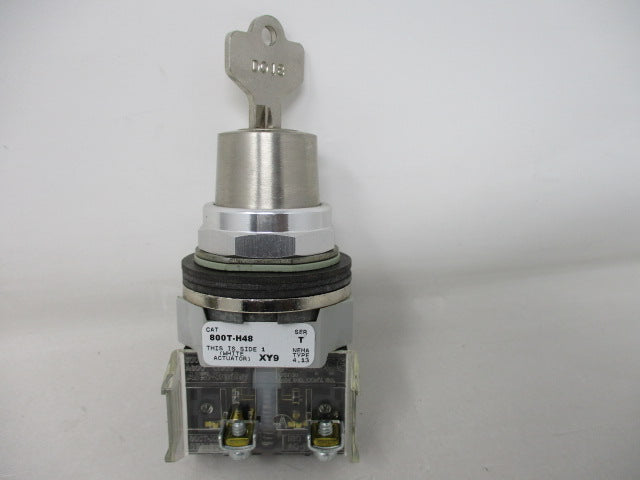 Allen Bradley via TCS 800TH48A Ser. T NSNP 800T H48A