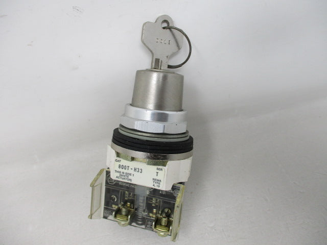 Allen Bradley via TCS 800TH33D1 Ser. T NSNP 800T H33D1