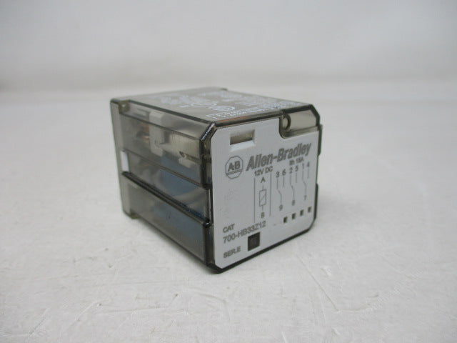 Allen Bradley via TCS 700HB33Z12 Ser. E NSNP 700 HB33Z12
