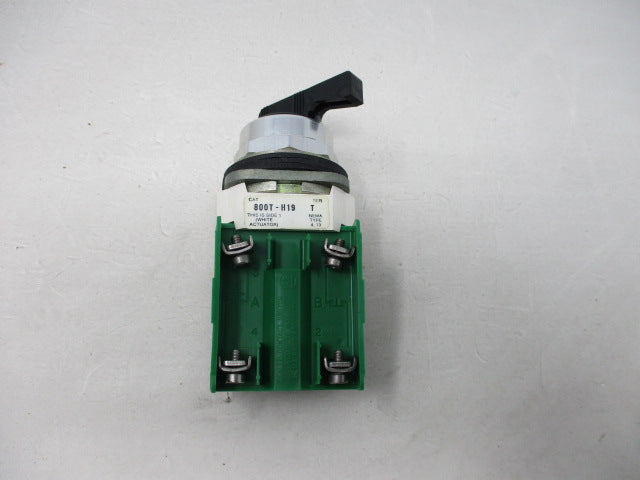 Allen Bradley via TCS 800TH19AP Ser. T NSNP 800T H19AP