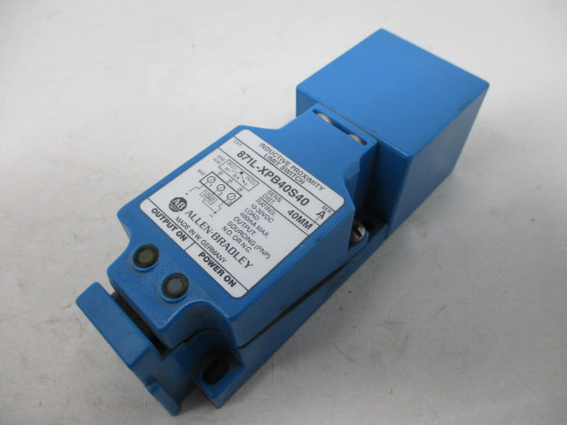 Allen Bradley via TCS 871LXPB40S40 Ser. A NSNP 871L XPB40 S40