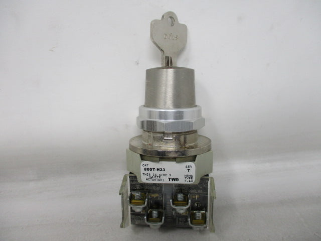 Allen Bradley via TCS 800TH33A Ser. T NSNP 800T H33A