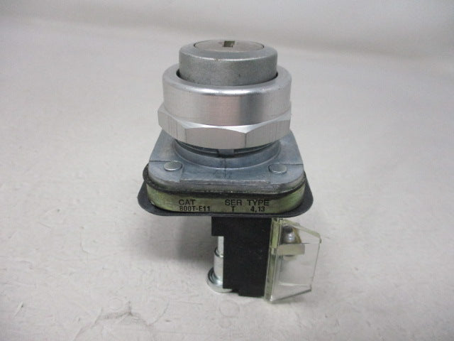 Allen Bradley via TCS 800TE11A Ser. T NSNP 800T E11A