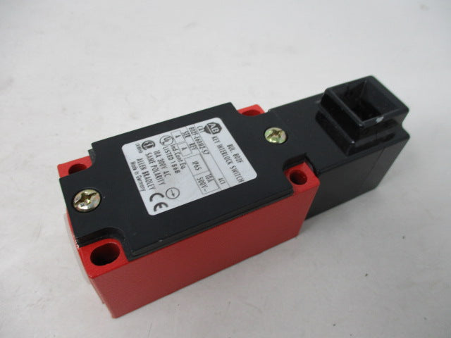 Allen Bradley via TCS 802FE60M2S7 Ser. A NSNP 802F E60M2 S7