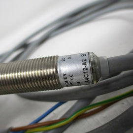 Allen Bradley via TCS 872CA4C12A2 Ser. B NSNP 872C A4C12 A2