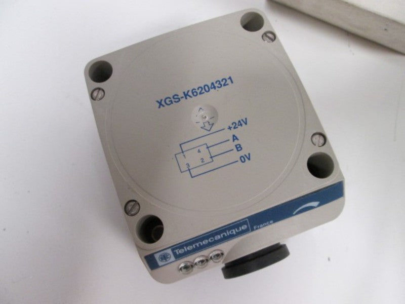 Telemecanique XGSK6204321H4 NSFP * GENUINE * Schneider Square D XGS K6204321H4