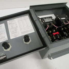 Square D 8810SCA2V02 NSFP ** GENUINE ** 8810 SCA2 V02 Schneider Telemecanique