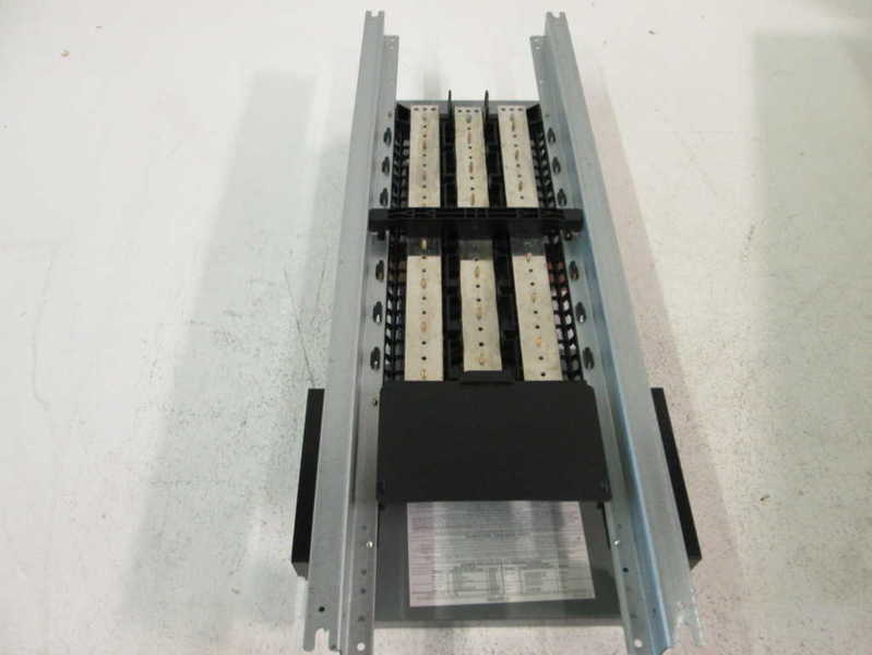 Square D NQ442L2 NSFP * GENUINE * Schneider Telemecanique