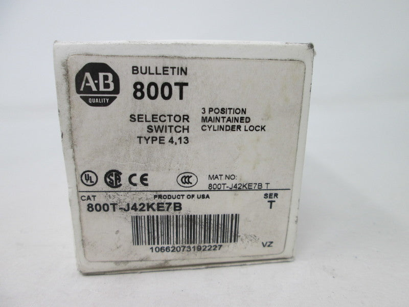 Allen Bradley via TCS 800TJ42KE7B Ser. T NSFP (WH) 800T J42KE7B