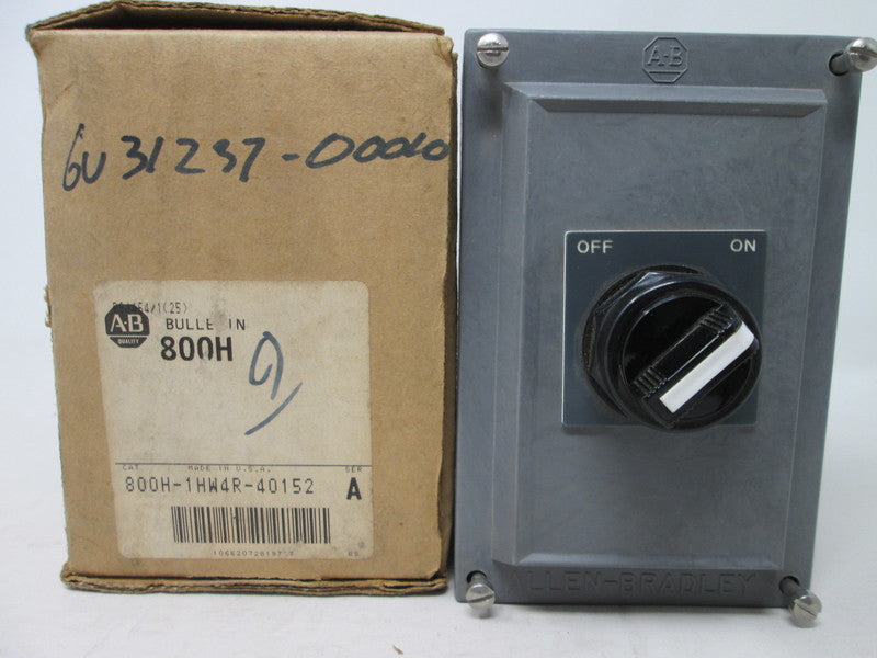 Allen Bradley via TCS 800H1HW4R40152 Ser. A NSFP (BR/WH) 800 H1HW4R40152