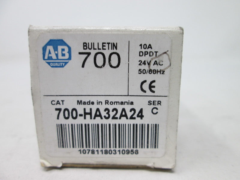 Allen Bradley via TCS 700HA32A24 Ser. C NSFP (WH) 700 HA32A24